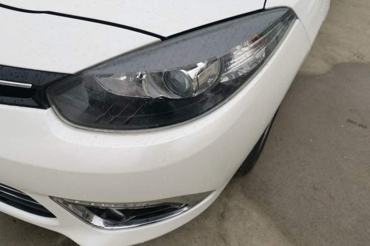 Used Renault Fluence 2015 2.0L Fashion Edition
