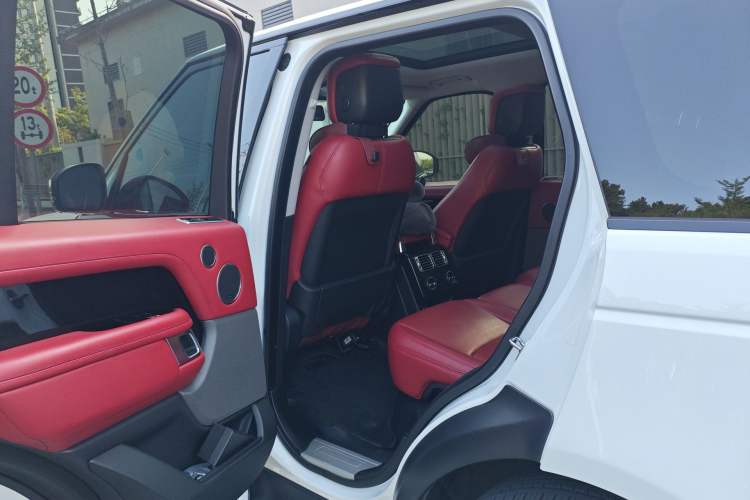 Used Land Rover Range 2018 3.0 SC V6 Grand Edition Left Rear Seat