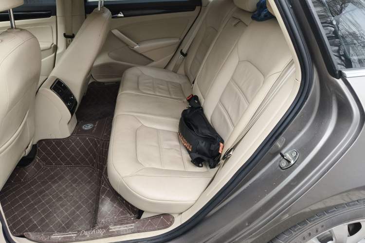 Used Volkswagen Passat 2013 1.8TSI DSG Prestige Edition
