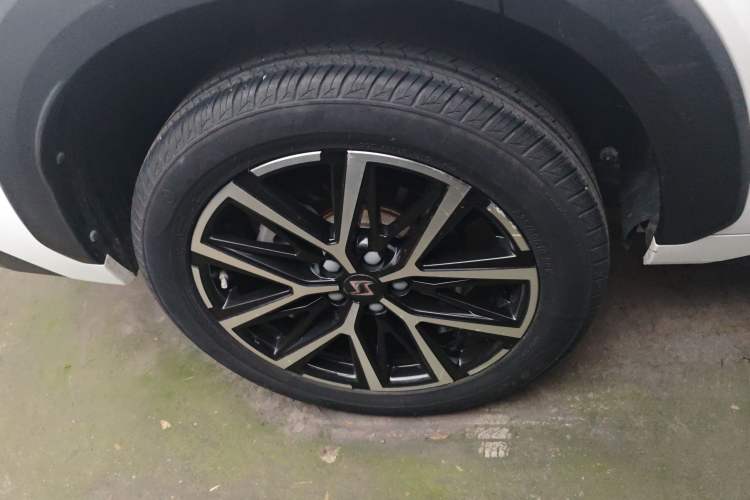 Used SOL X8 PLUS 2023 1.5 TGDI DCT Smart Edition 7-Seater