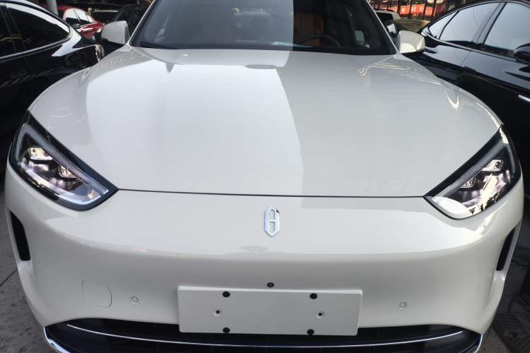 Used Hima AITO M5 2025 Extended-Range Ultra Rear-Wheel-Drive Version Front