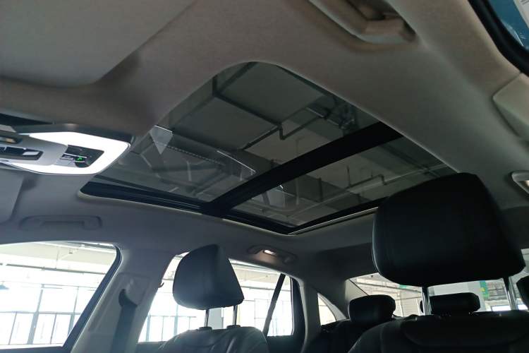 Used Hongqi H5 2024 1.5T HEV Smart Connect Flagship Edition