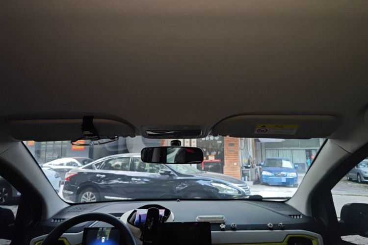 Used SOL E10X 2021 302 km Range Luxury Version 31.4 kWh
