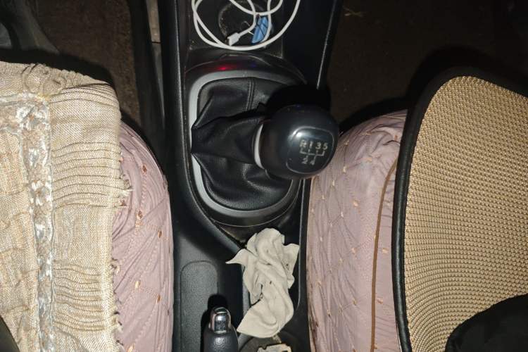 Used Kia K2 2012 Hatchback 1.4L MT GLS Commemorative Edition
