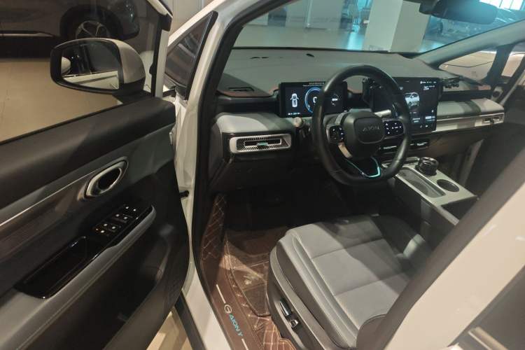 Used AION Y 2024 Younger Star Edition
