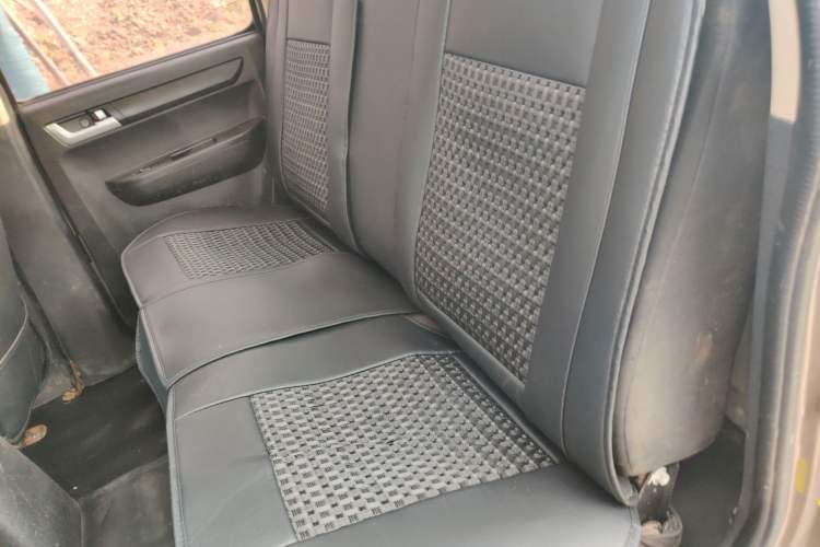 Used CHANGAN KAICHENG Shenqi F30 2019 1.5L Standard Version China VI Dual-Cab Long Wheelbase DAM15KL Left Rear Seat