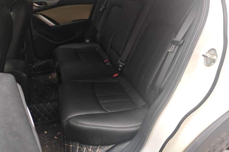 Used Mazda CX-4 2016 2.0L Automatic 2WD Blue Sky Dynamic Edition
