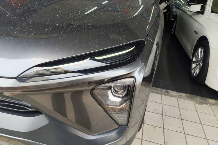 Used Nio ES6 2022 75 kWh Sport Edition Left Front Headlight