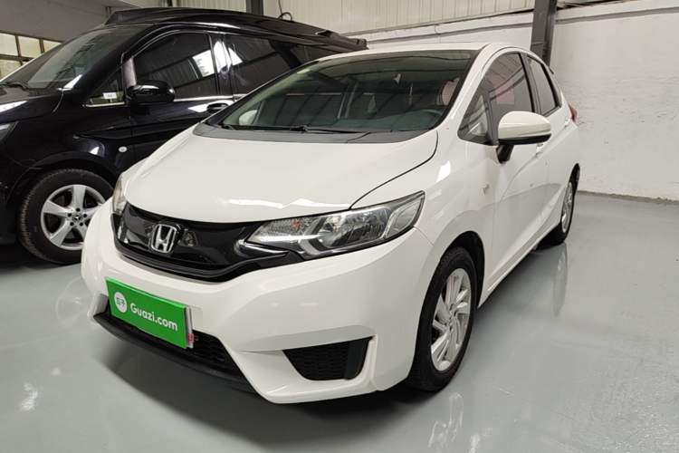 Used Honda Fit 2016 1.5L LXS CVT Comfort Sunroof Version