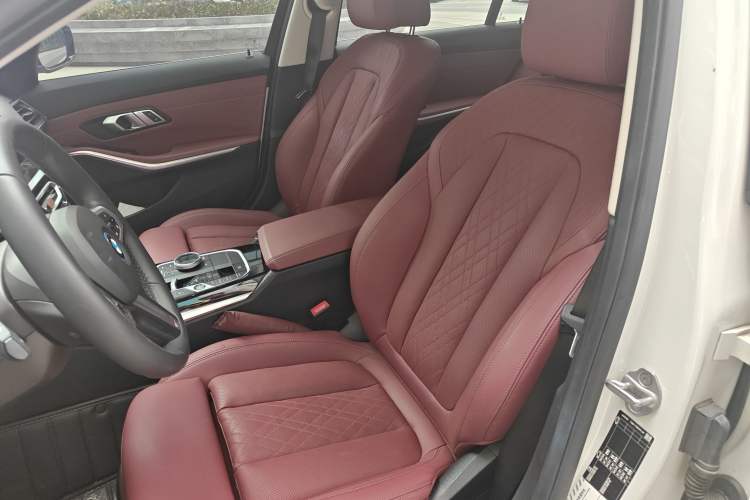 Used BMW i3 2024 eDrive 35 L