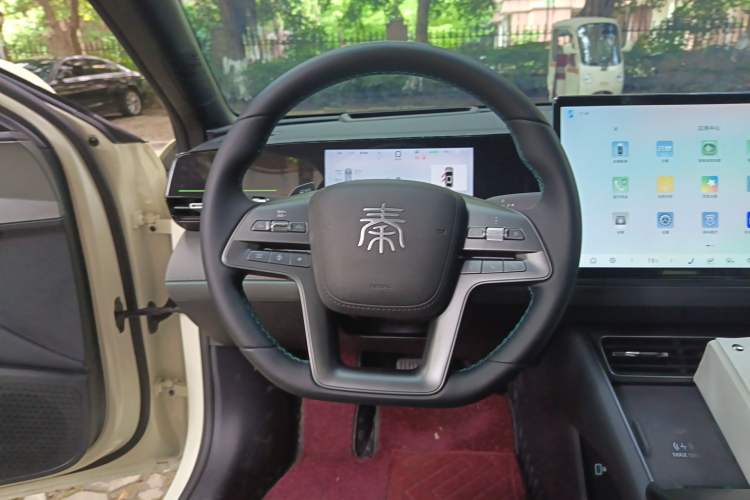 Used BYD Qin L 2025 EV 545KM Cloud Suspension Edition Steering Wheel