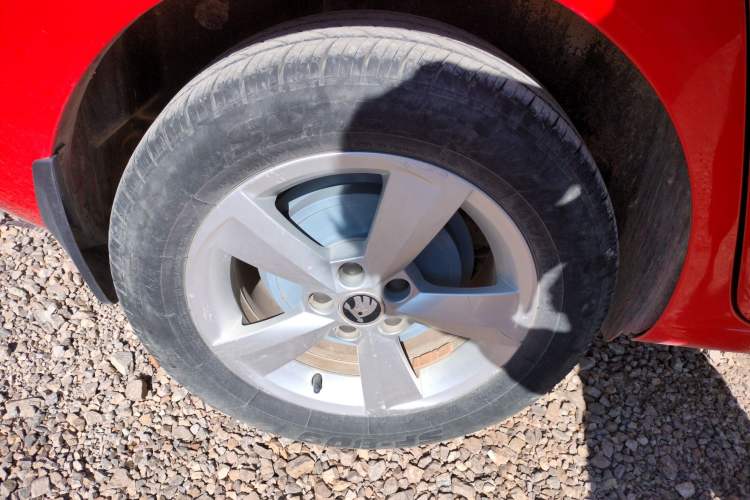 Used Skoda Rapid Spaceback 2014 1.6L Automatic Enjoyment Edition
