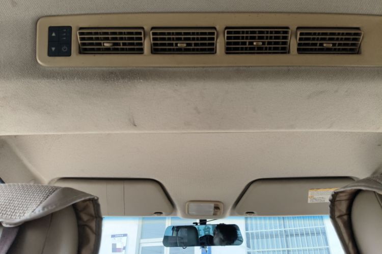 Used Wuling Hongguang 2014 1.5L S Comfort Model
