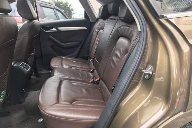 Used Audi Q3 2015 35 TFSI Comfort Model