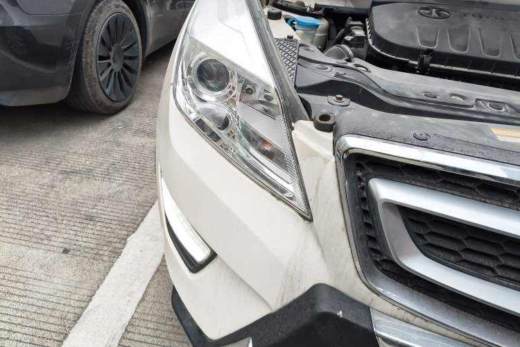 Used BAIC Senova X65 2015 2.0T Automatic Elite Model