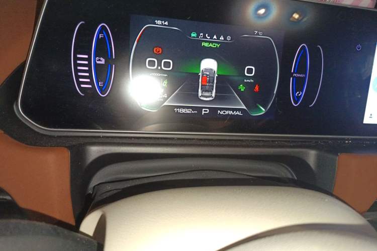 Used ORA Good Cat 2023 401 km Standard Range Premium Trim Ternary Lithium