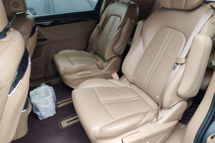 Used Buick GL8 2018 ES 28T Premium Model China VI Standard Left Rear Seat