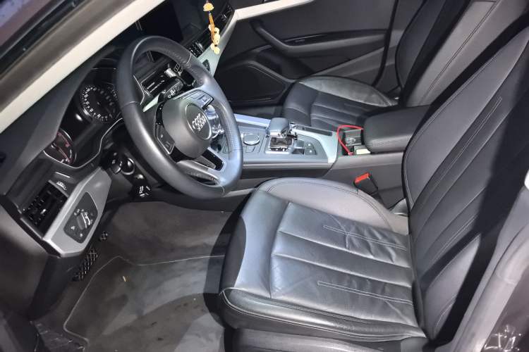 Used Audi A5 2017 Sportback 40 TFSI Fashion Model