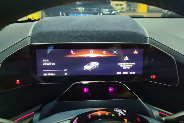 Used Zeekr 001 2021 Ultra-Long Range Single-Motor WE Edition Instrument Cluster