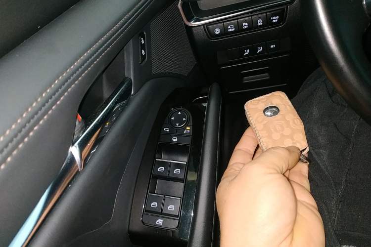 Used Mazda 3 Axela 2021 2.0L Automatic ZhiZun Edition Vehicle Key