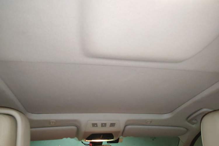 Used BMW 5 Series 2013 520Li Elegant Edition
