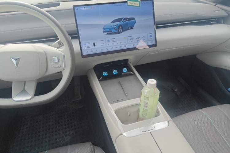 Used Deepal L07 2024 230Max Qiankun Intelligent Driving ADS SE Range-Extended Version
