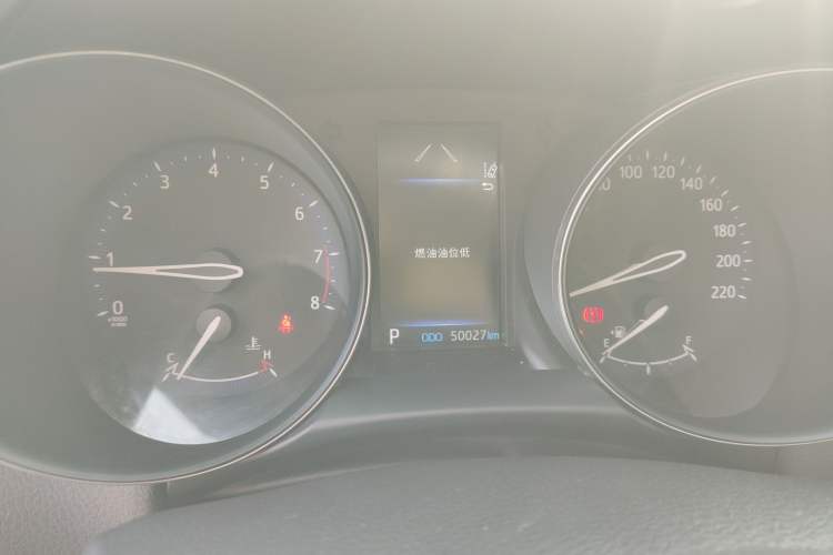 Used Toyota IZOA 2021 2.0L Enjoy Edition