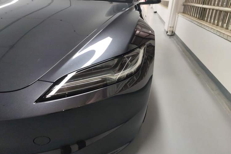 Used Tesla Model 3 2025 Rear-Wheel-Drive Version