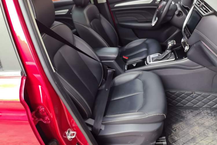 Used Roewe RX3 2018 1.6L CVT Internet Smart Edition
