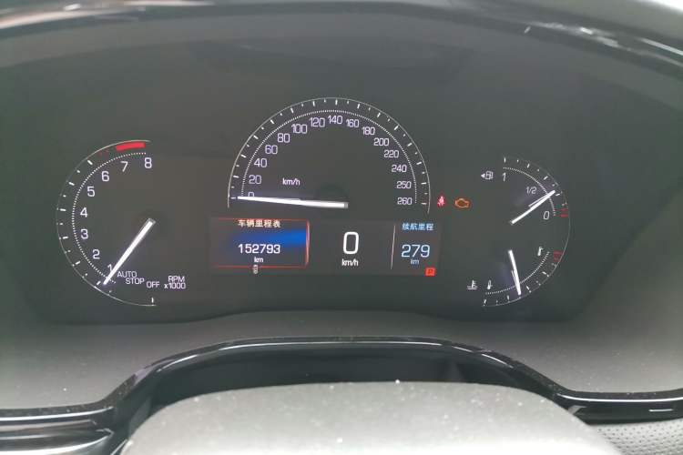 Used Cadillac XT5 2018 28E Four-Wheel Drive Tech Version