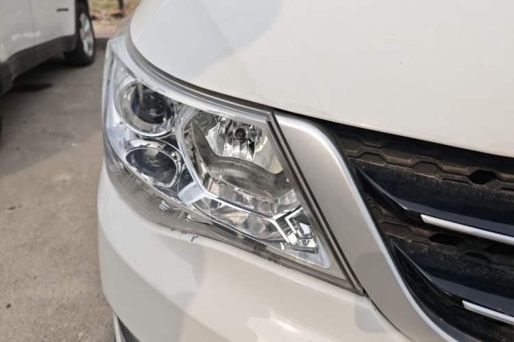 Used Baojun 730 2016 1.5L Manual Value Edition 7 Seats China V Emission Standard
