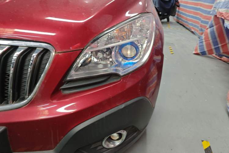 Used Buick Encore 2015 1.4T Automatic Two-Wheel Drive Urban Elite Version Left Front Headlight