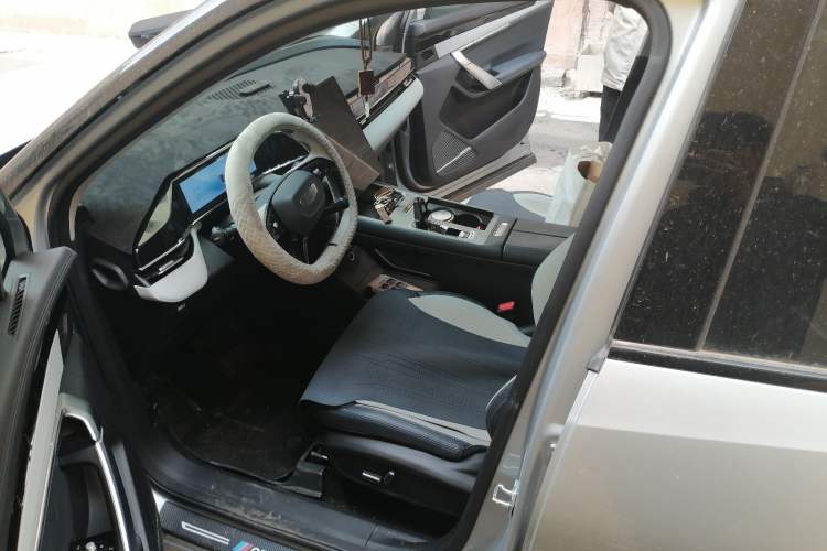 Used Geely Auto FX11 2024 1.5TD DCT Prestige Edition