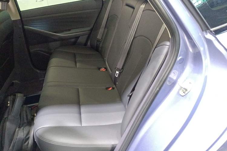 Used Nissan N6 2026 Model 180 Max Left Rear Seat