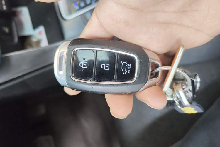 Used Hyundai ix35 2019 2.0L Automatic 2WD Zhiyong·Changxiang Edition China VI Standard Vehicle Key