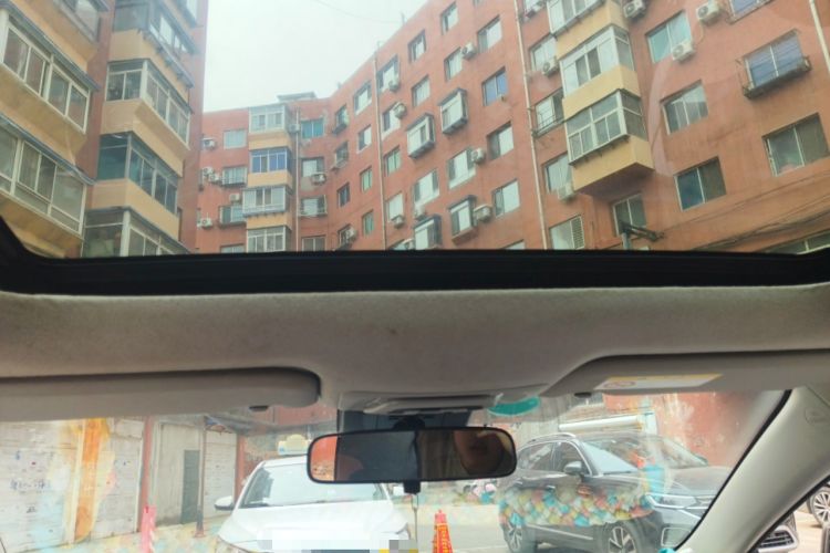 Used Toyota Corolla 2023 1.8L Smart Electric Hybrid Dual-Motor Elite Edition Headliner