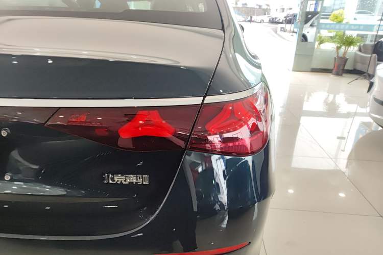 Used Mercedes-Benz E-Class 2025 E 260 L Sport Edition Exterior 3