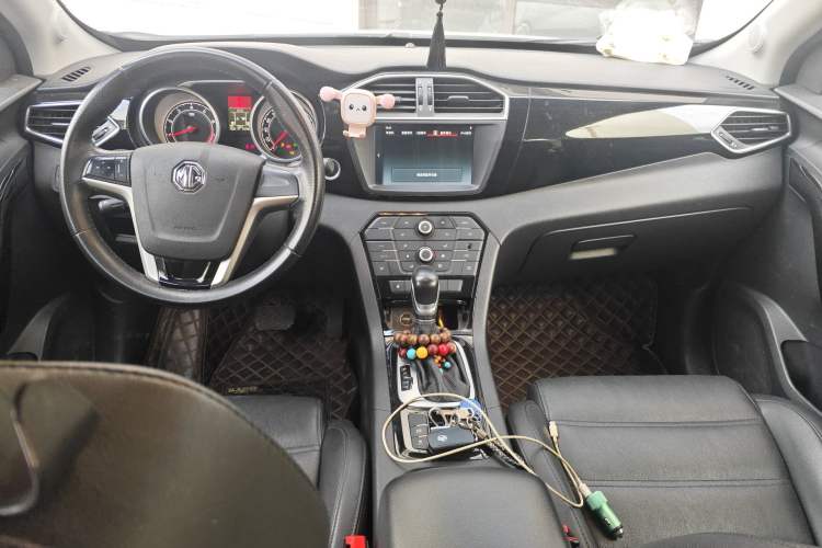 Used MG GS 2016 1.5TGI TST Luxury Edition Center Console