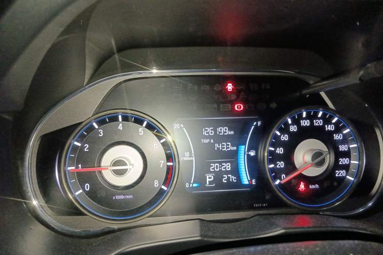 Used Honda Gienia 2017 1.5L CVT Fashion Edition Odometer Close Up