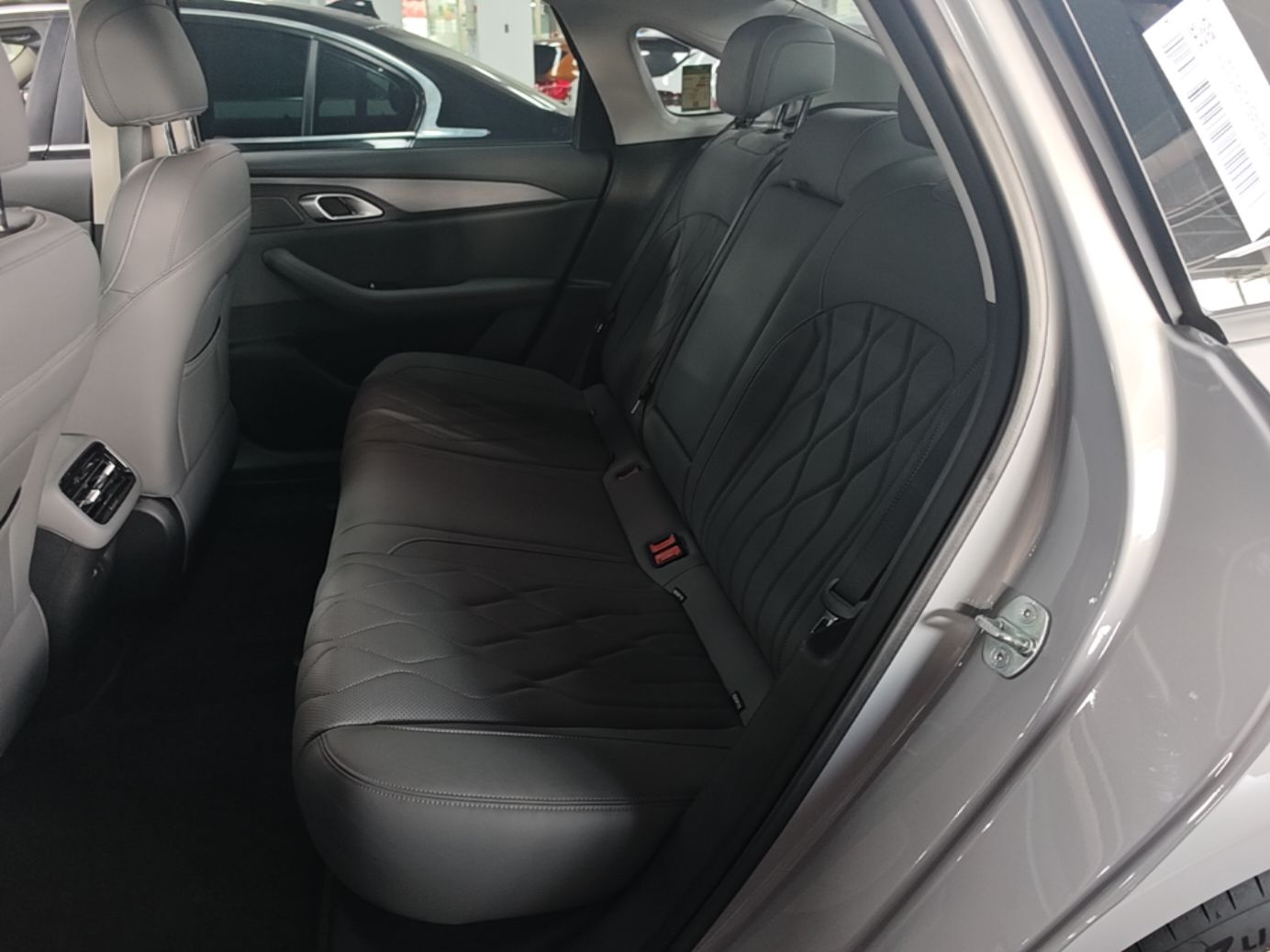 Geely Galaxy A7 2025 Model EM-i 70km Launch Edition — снимка 20