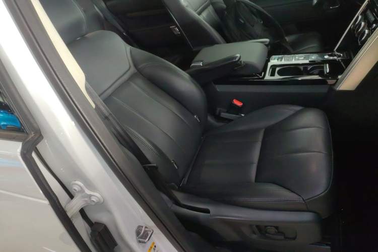 Used Land Rover Discovery 2017 3.0 SC V6 HSE