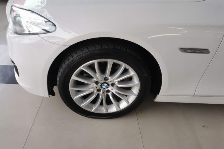 Used BMW 5 Series 2014 525Li Luxury Design Package
