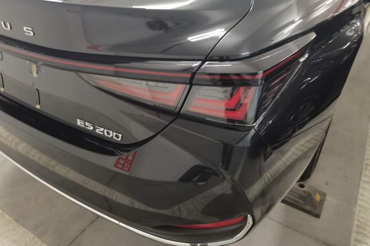 Used Lexus ES 2025 200 Premium Edition
