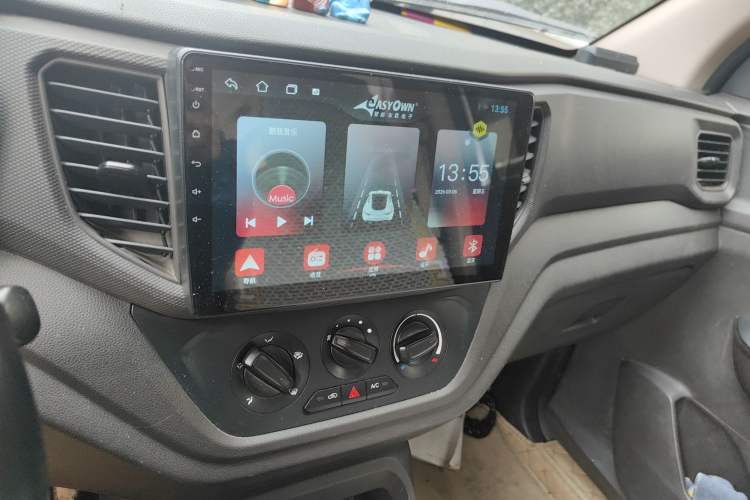 Used Wuling Hongguang V 2019 1.5L Enjoyment Version China VI LAR
