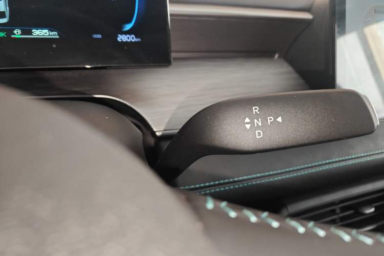 Used BYD Seal 05 DM-i 2026 DM-i 128KM Luxury Edition Gear Lever