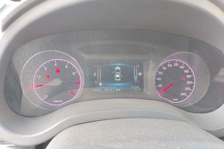 Used BYD Surui 2012 1.5L Manual Luxury Version