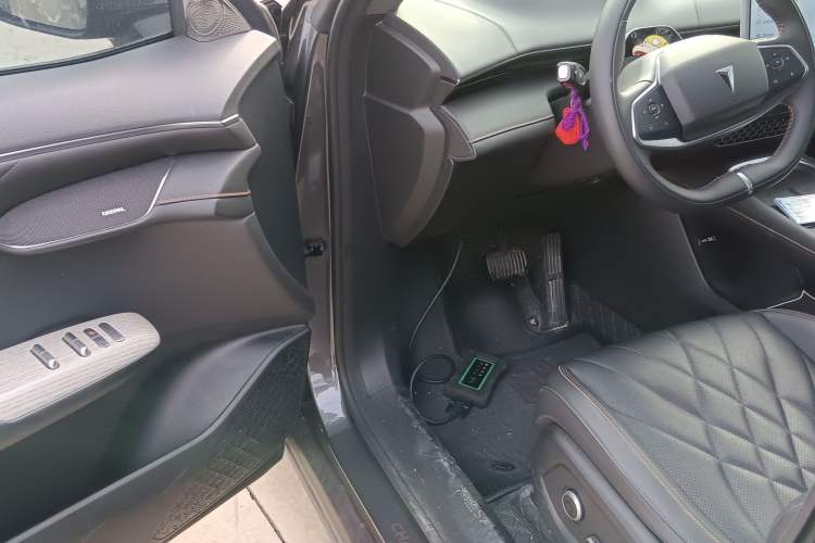 Used Deepal S07 2023 200Max Range-Extended Version
