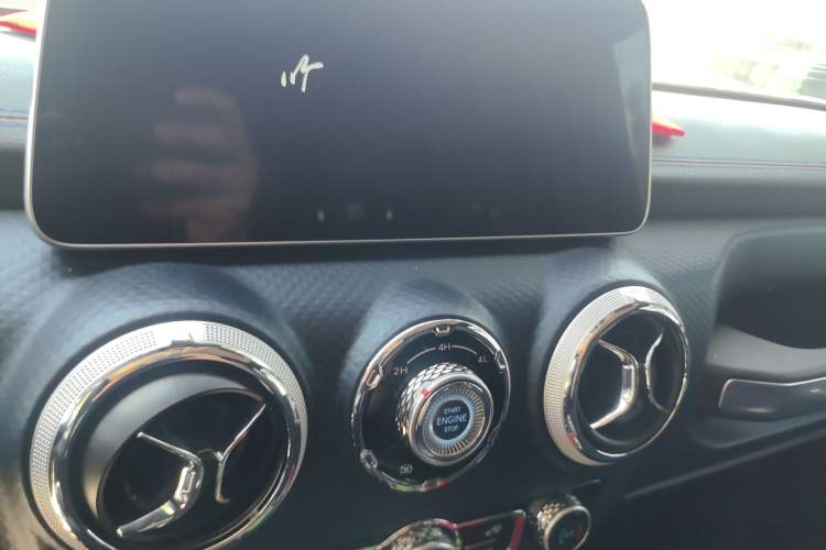 Used BAIC Off-Road BJ40 2024 2.0D Blade Hero Glory Edition
