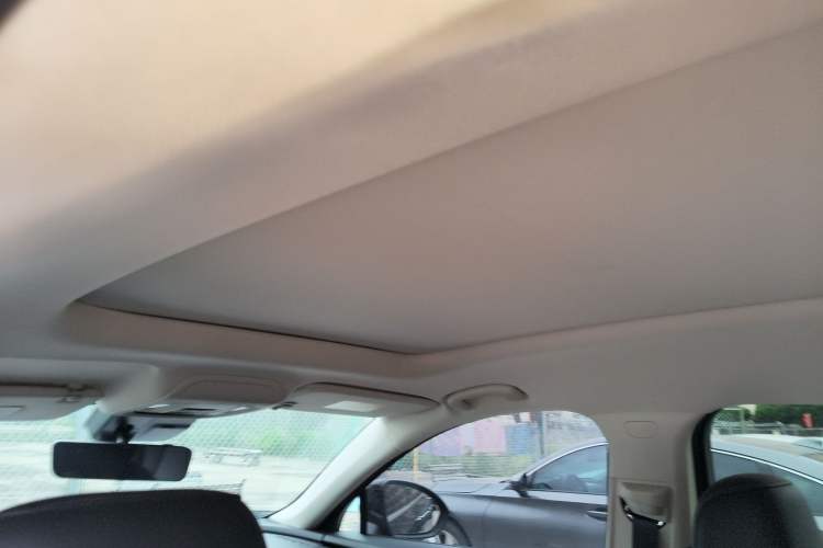 Used Buick Envision 2021 Encore Plus 652T Five-Seat All-Wheel-Drive Luxury Model
