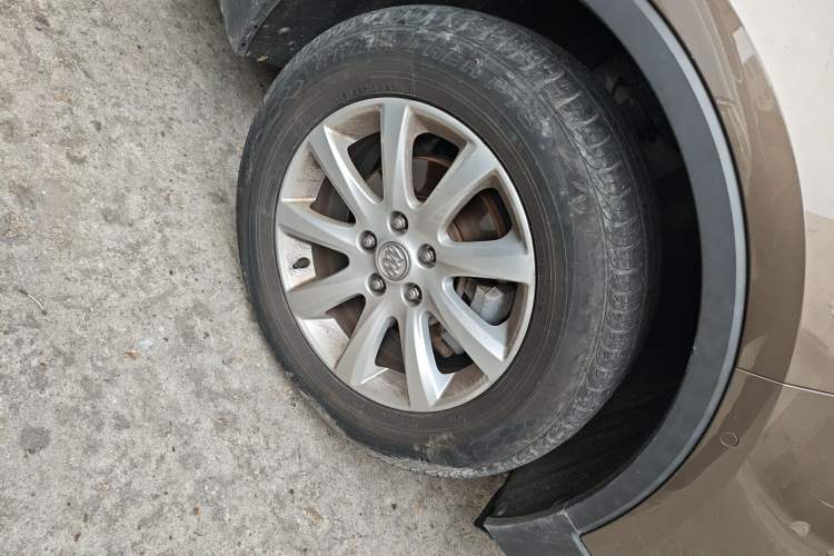 Used Buick Envision 2018 20T Two-Wheel Drive Luxury Model